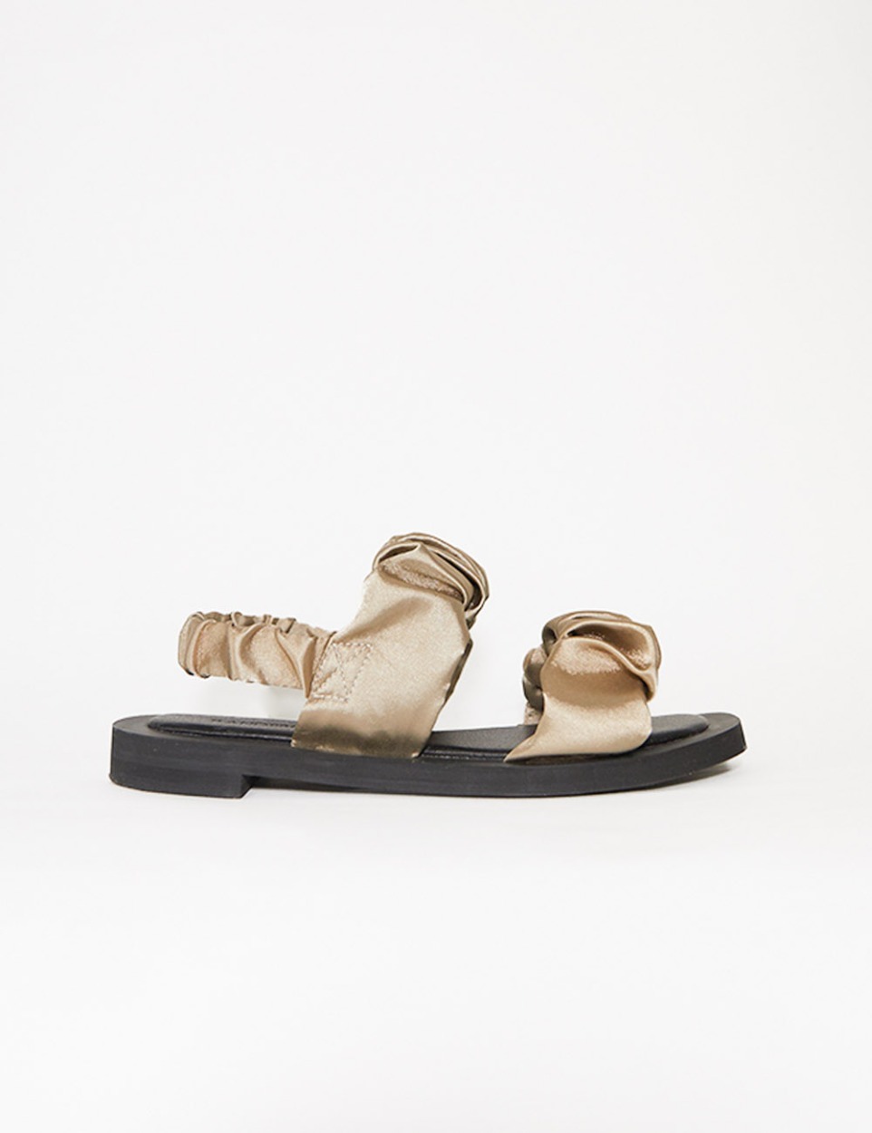 Shirring nude sandal