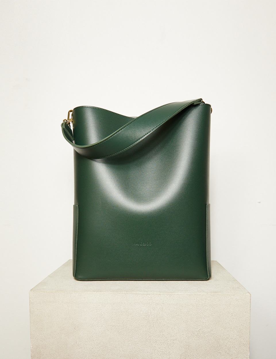 RB bucket bag (deep teal green)