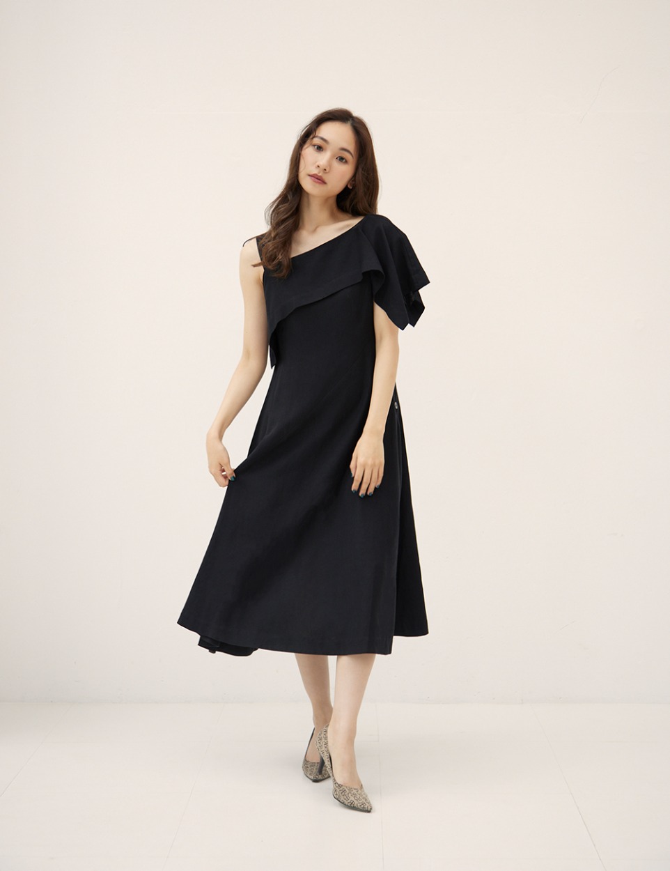 Linen leaves dress