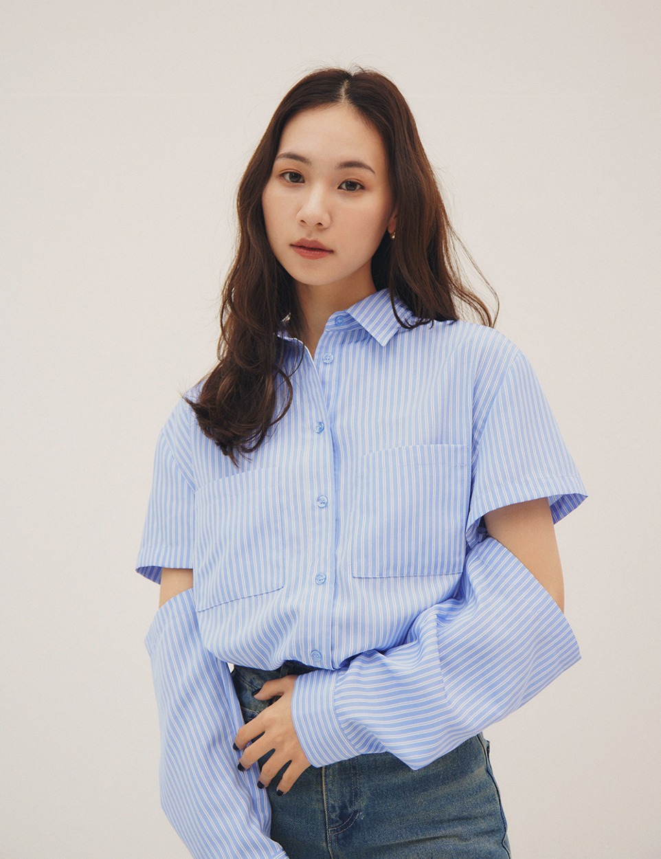 Charm cut shirt