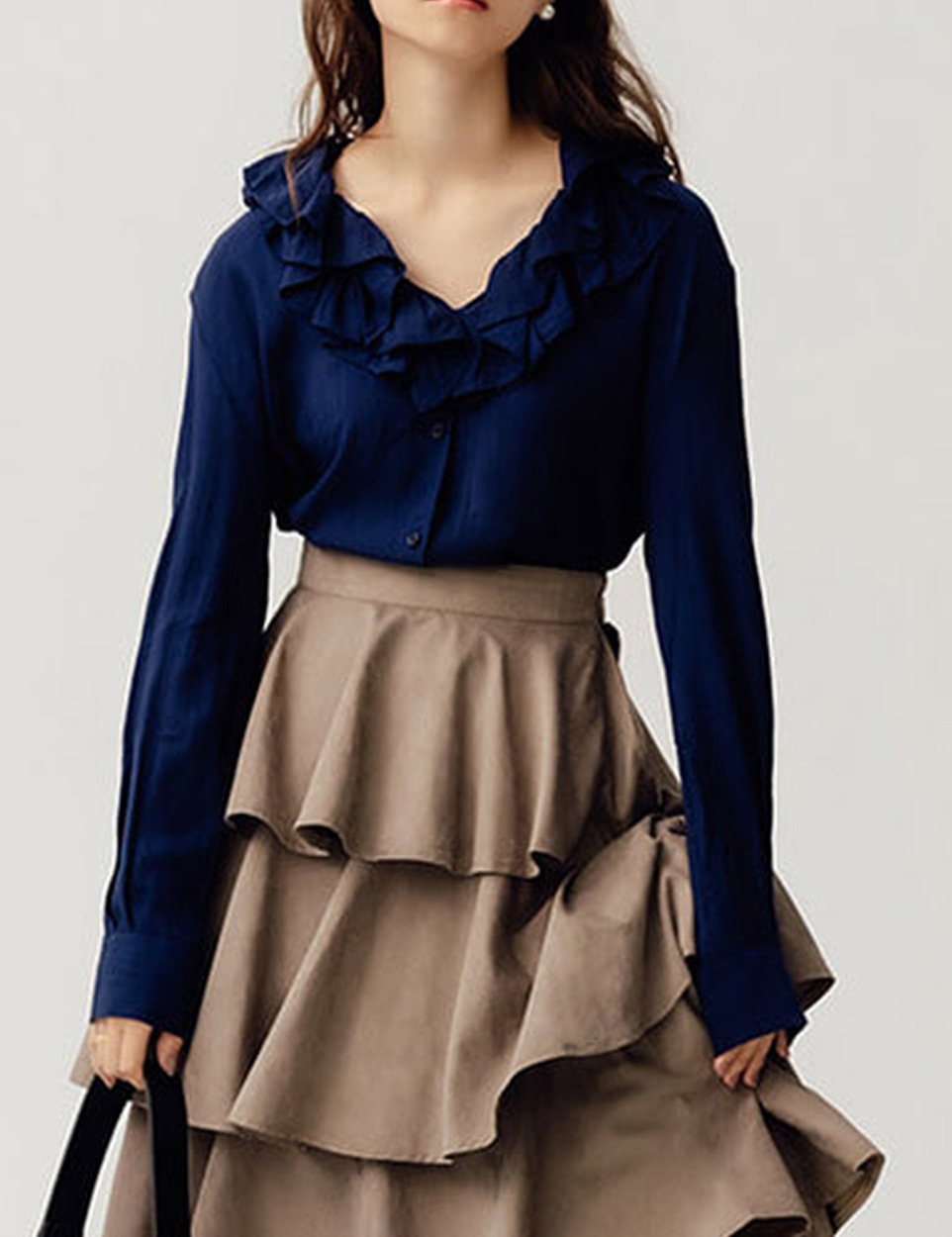 Front frill blouse