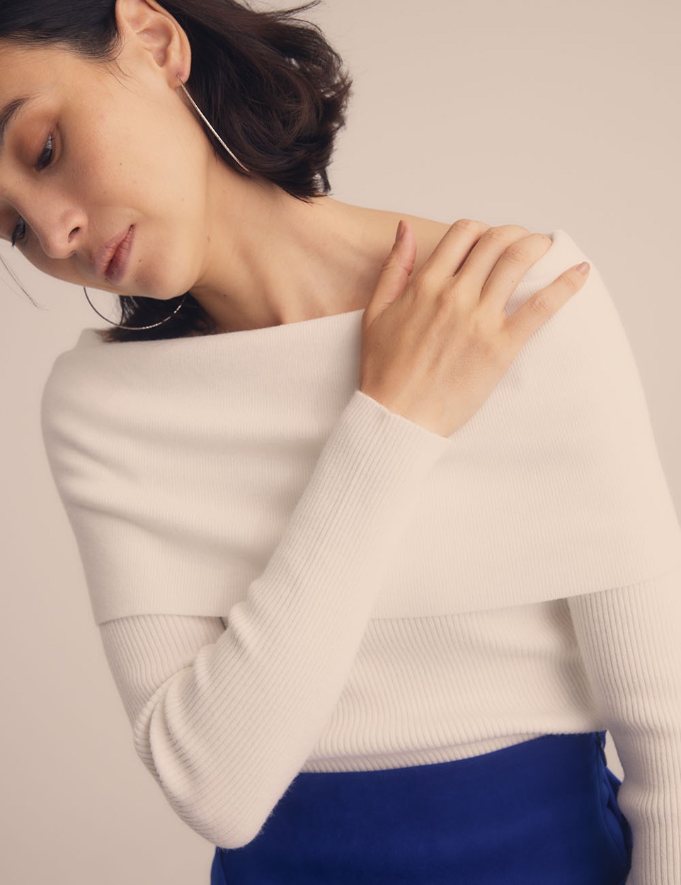 Off shoulder melt tops