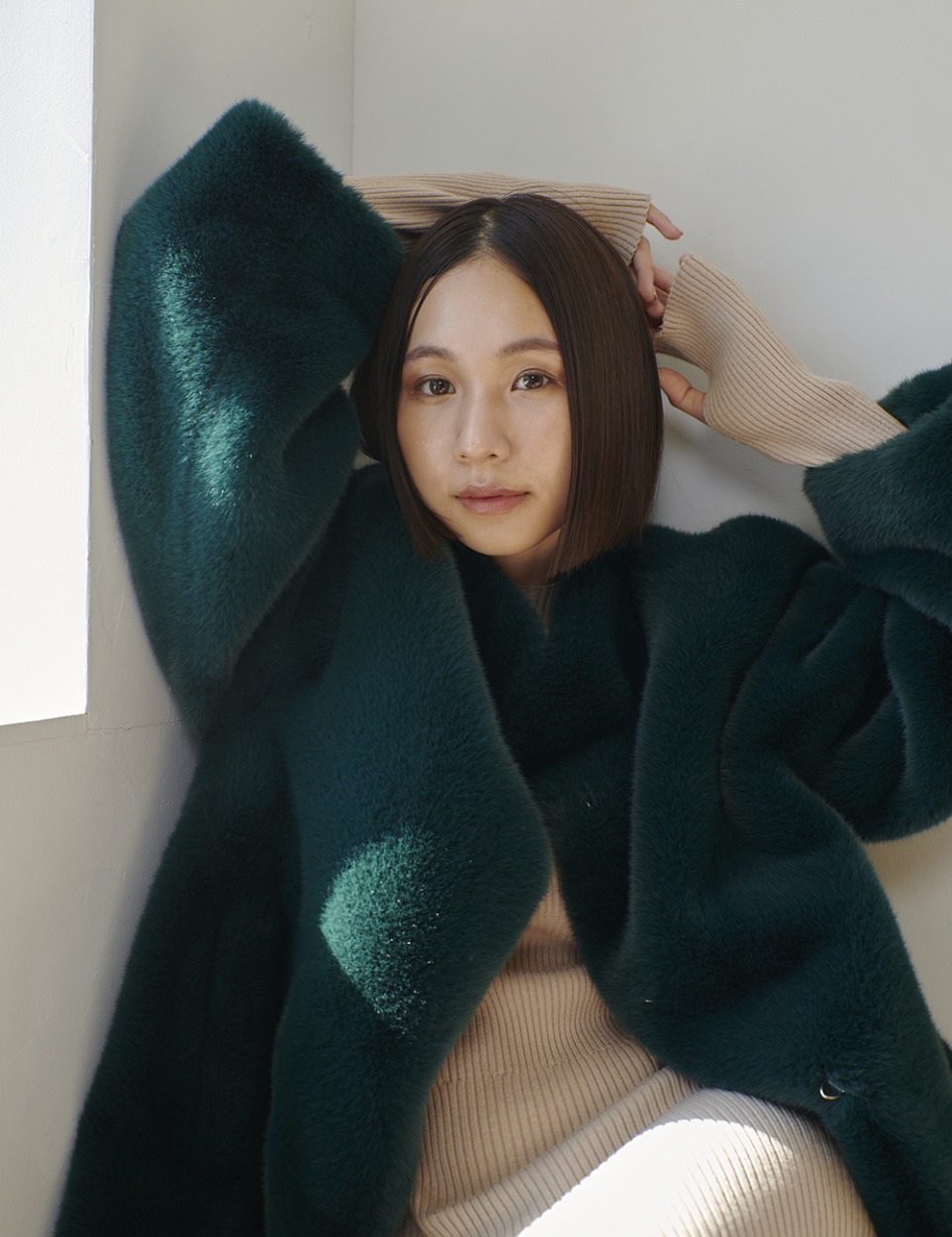 Melt fake fur coat