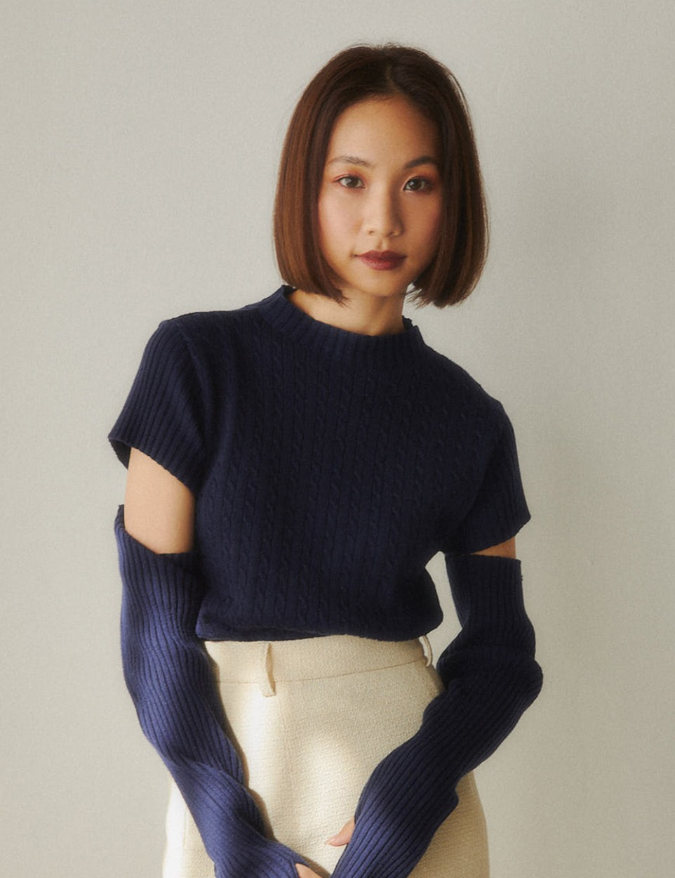 Charm cut cable knit