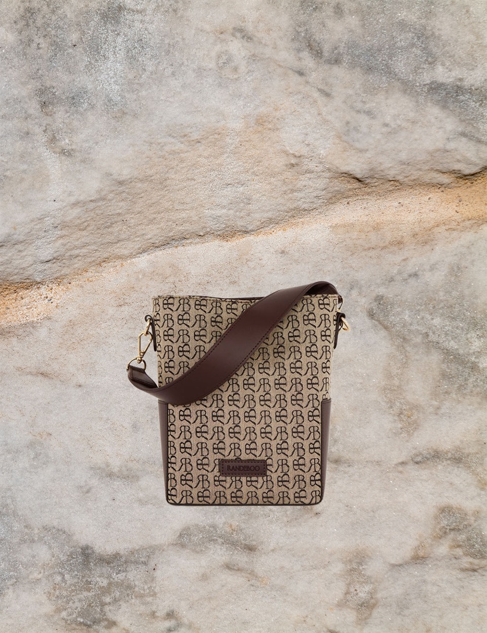 【PRE】Monogram petit bucket bag