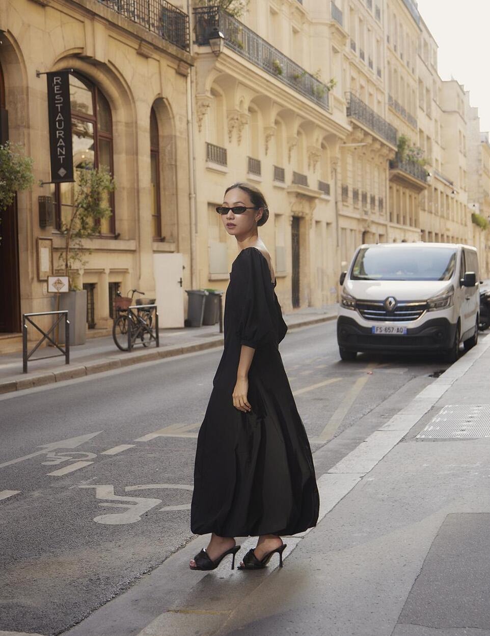 Balloon volume puff dress